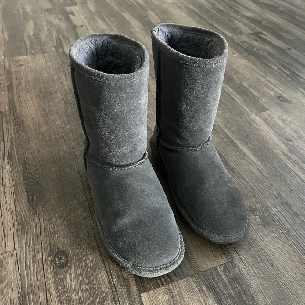 BearPaw Boots